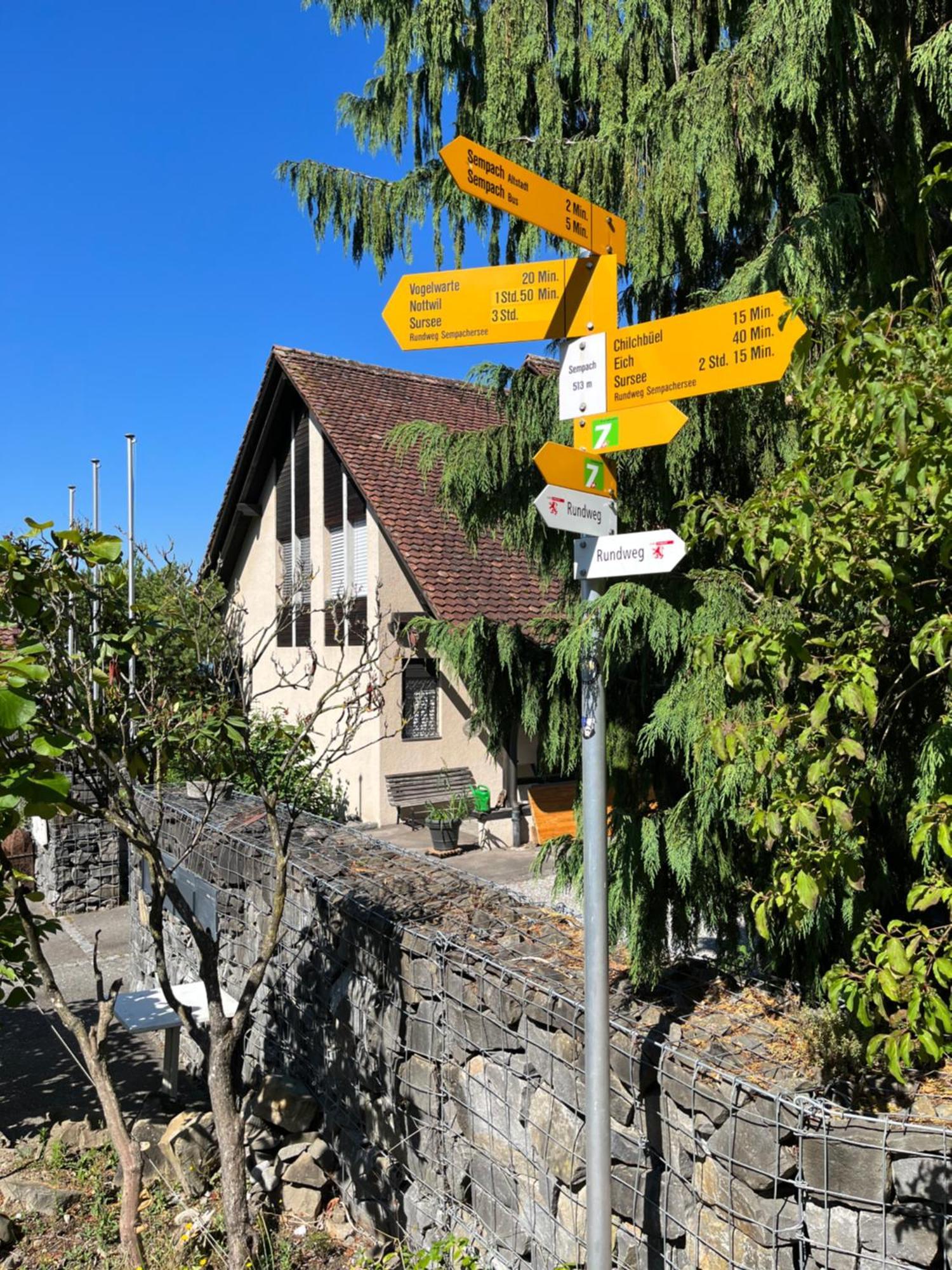 Guesthouse Juerg Sempach Buitenkant foto